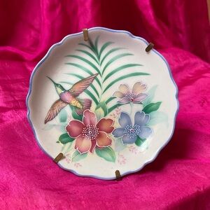 Vintage Hummingbird Porcelain Plate with stand/wall hanger